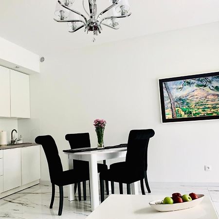 Leo Royal Apartament Pobierowo Exterior foto