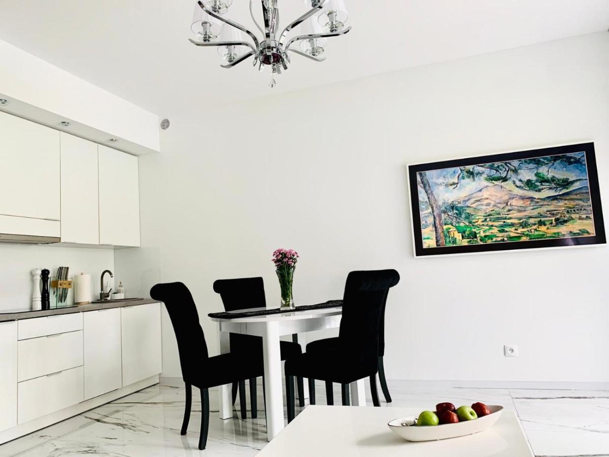 Leo Royal Apartament Pobierowo Exterior foto