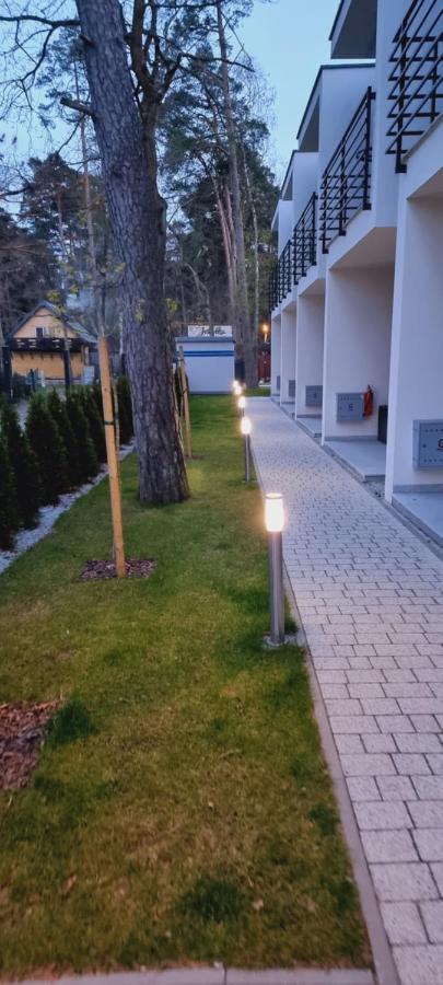 Leo Royal Apartament Pobierowo Exterior foto